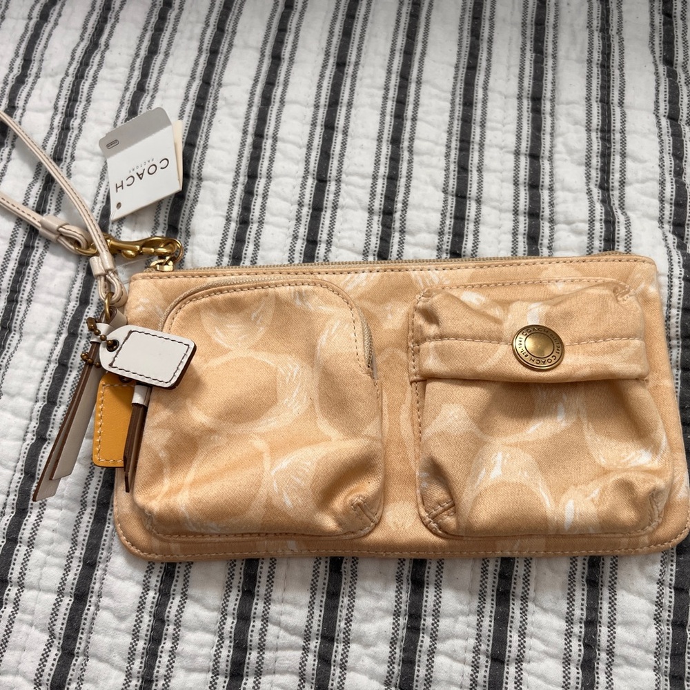 Coach Signature C Scribble Large Wristlet